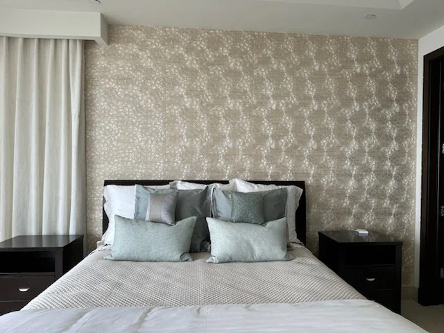 Wallpaper installation in Admiral